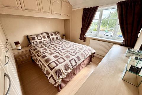 3 bedroom semi-detached house for sale, Mersey Crescent, West Didsbury