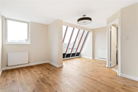 2 bedroom maisonette to rent, Asher Way, London, E1W