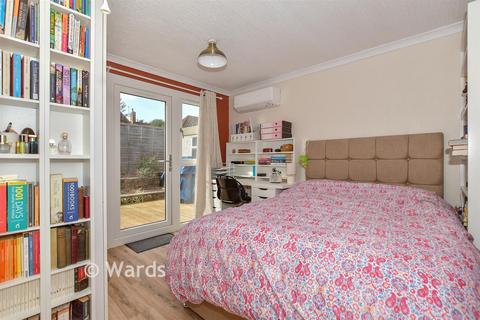 2 bedroom park home for sale, Lower Road, East Farleigh, Maidstone, Kent