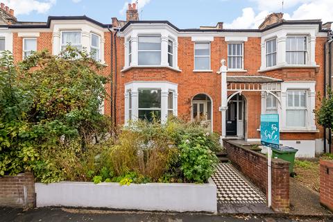 Heathwood Gardens, Charlton, SE7