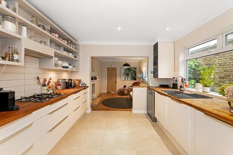 undefined, Heathwood Gardens, Charlton, SE7