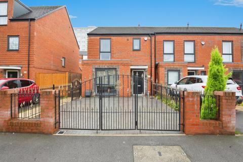 undefined, Landos Road, Manchester M40