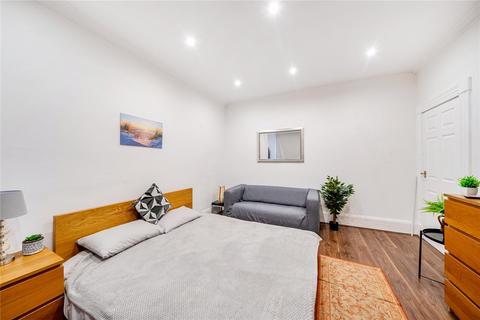 undefined, Fairlawn Avenue, London, N2
