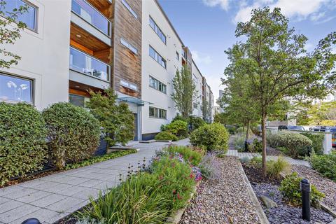 2 bedroom apartment for sale, Century Court, Montpellier Grove, Cheltenham, Gloucestershire, GL50