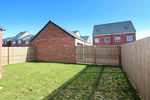 4 bedroom semi-detached house for sale, Dobson Street, North Shields, Tyne and Wear, NE29