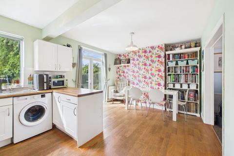 undefined, Sandiland Road, The Headlands, NN3 2QB
