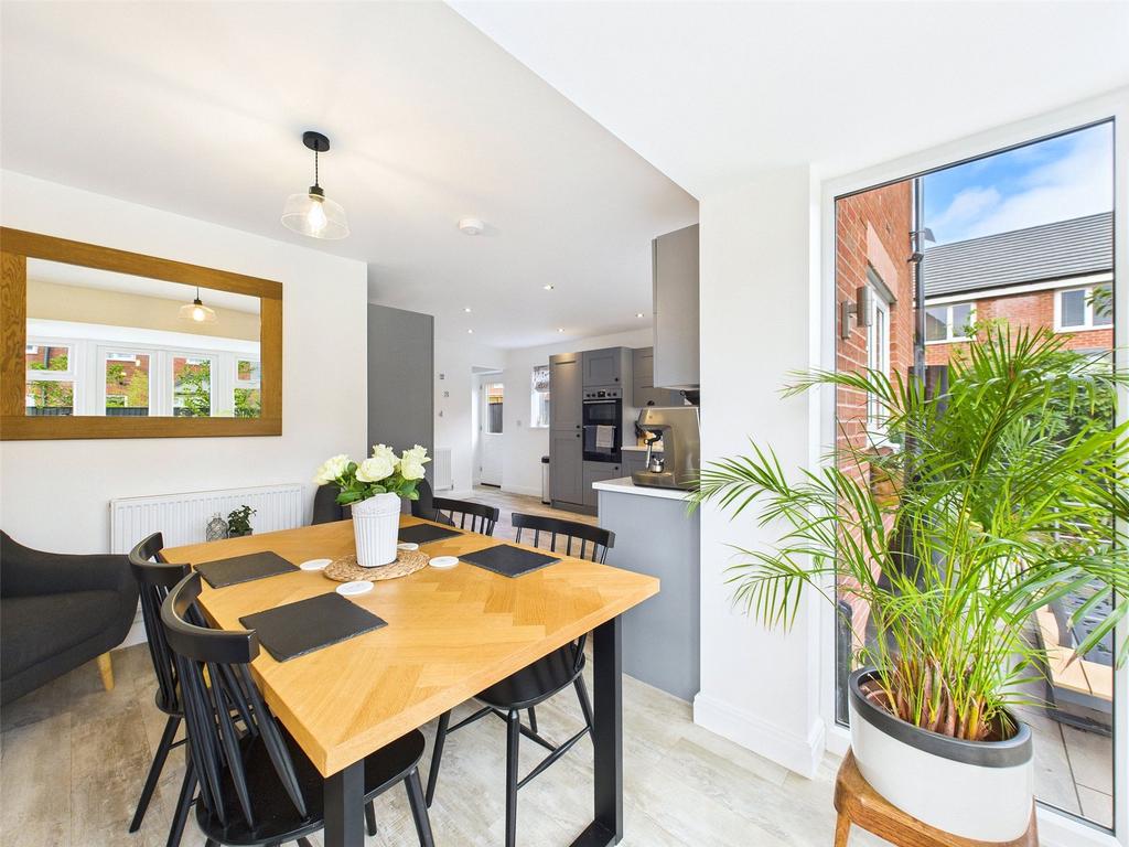 Kitchen / Diner