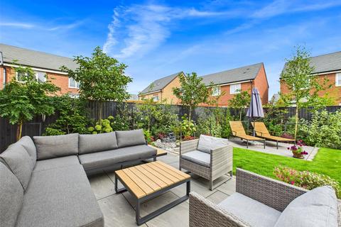 5 bedroom detached house for sale, Hunter Road, Dunsville, Doncaster, South Yorkshire, DN7