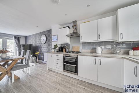 undefined, Emerald Crescent, Swindon, SN25