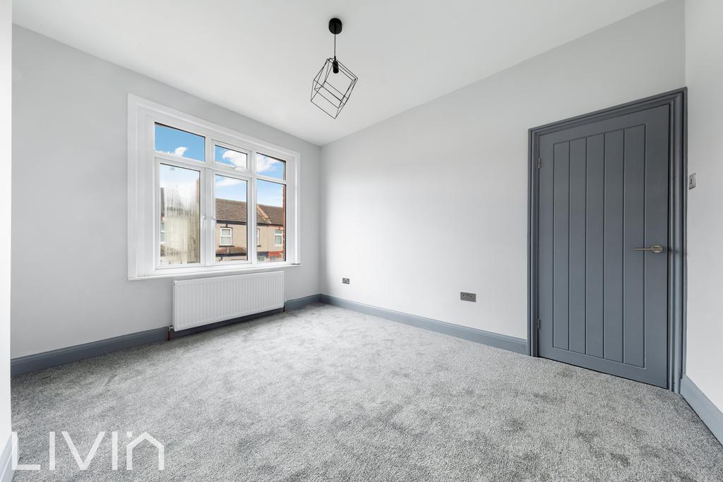 Malcolm road, 22 13