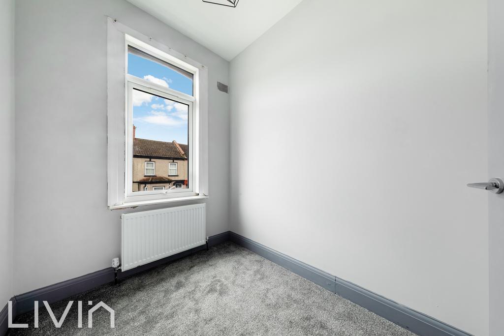 Malcolm road, 22 16