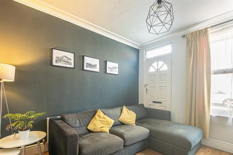77 Rydal Road, Sheffield, S8 0UR