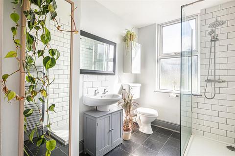 77 Rydal Road, Sheffield, S8 0UR