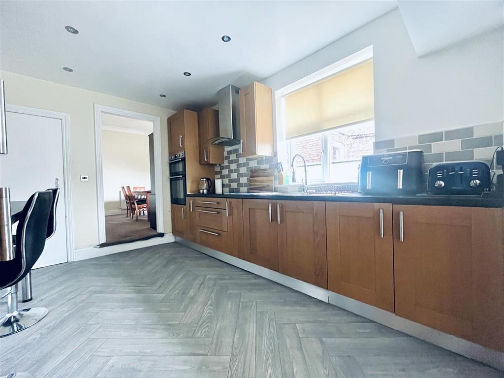 Breakfast Kitchen