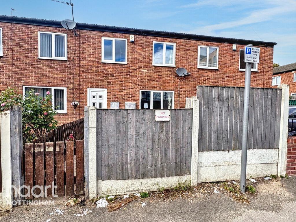 House in Nottingham, Radford - View 2