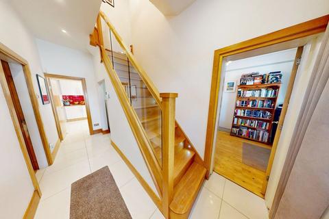 5 bedroom semi-detached house for sale, Rutland Avenue, Atherton, M46
