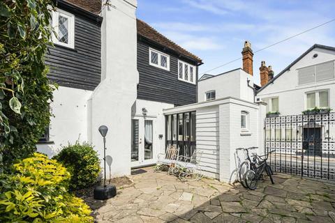 undefined, Wharfe Lane, Henley-On-Thames RG9