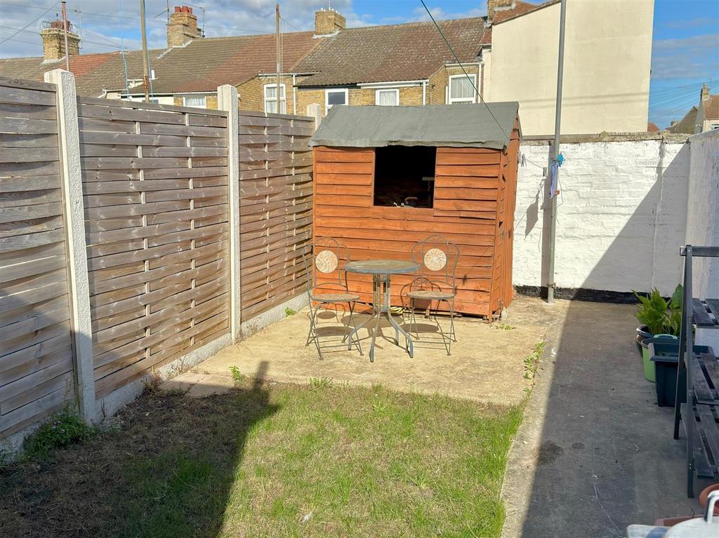 GARDEN.jpg