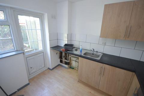 1 Amwell View, Ilford, IG6 3TA