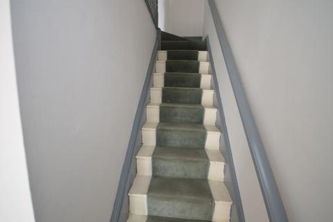 1 Amwell View, Ilford, IG6 3TA