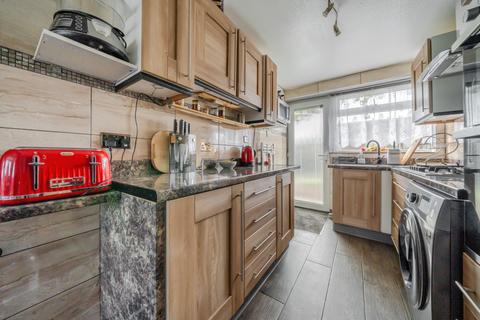 undefined, Edgeworth Drive, Carterton, Oxfordshire, OX18