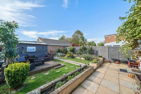 undefined, Edgeworth Drive, Carterton, Oxfordshire, OX18