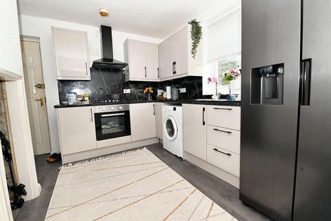 Grasmere Road, Swinton, M27