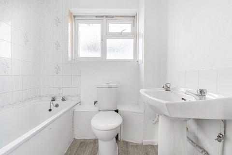 2 bedroom flat for sale, Greystead Road, London, SE23 3SD