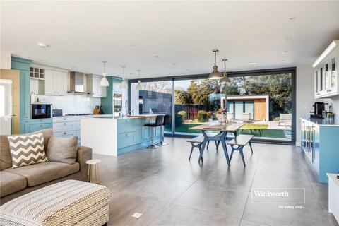 4 bedroom detached house for sale, Avon Run Close, Friars Cliff, Christchurch, Dorset, BH23