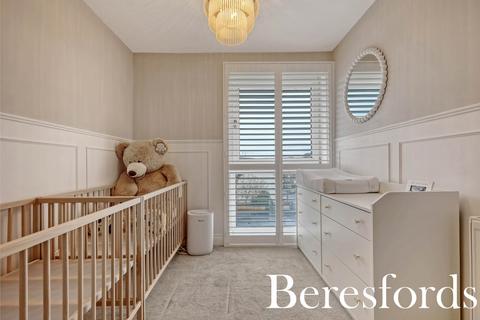 1 Glenside, Billericay, CM11 2LY