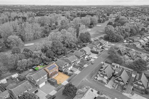 undefined, Windmill Hill Drive, Milton Keynes MK3