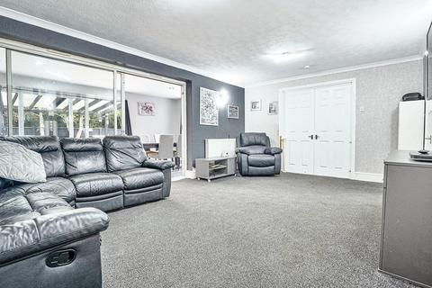 undefined, Windmill Hill Drive, Milton Keynes MK3