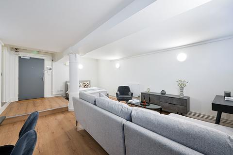 Studio to rent, Springfield House Lofts, Dalston London E8