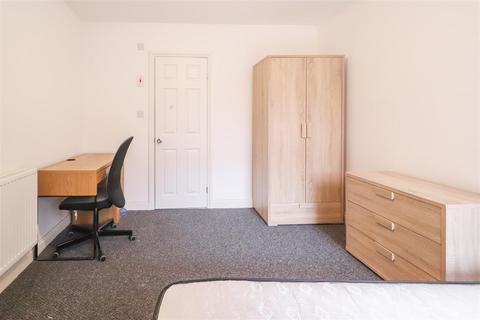 1 bedroom in a house share to rent, St. Michaels Road, Coventry CV2