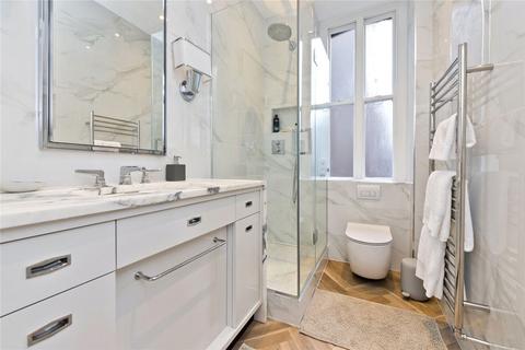 2 bedroom flat to rent, Westminster Palace Gardens, London SW1P