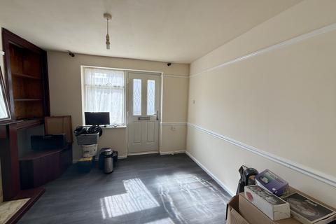 undefined, Tewkesbury GL20
