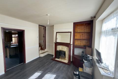 undefined, Tewkesbury GL20