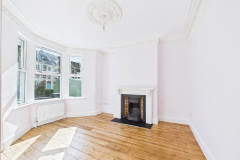 3 bedroom terraced house for sale, Chelsea Park, Bristol BS5