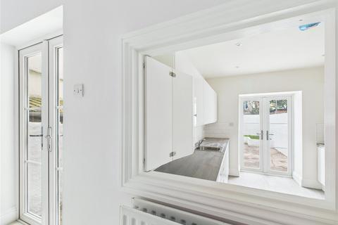 3 bedroom terraced house for sale, Chelsea Park, Bristol BS5