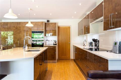 10 Beech Road, Reigate, RH2 9LR