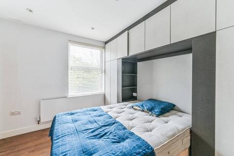 undefined, London Road, CR, Thornton Heath, CR7