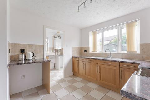 undefined, Bluebell Close, Scarning