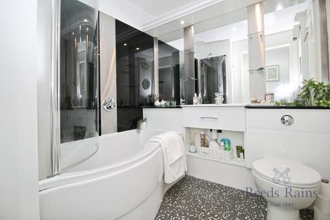 1 bedroom apartment for sale, Pall Mall, Merseyside L3