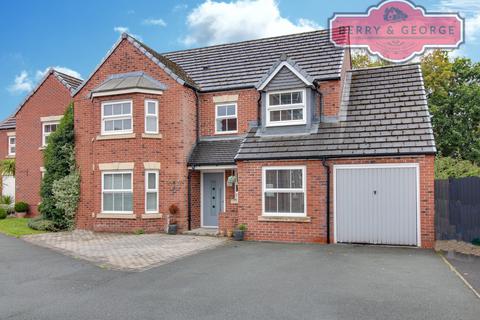 5 bedroom detached house for sale, Parish Gardens, Leyland PR25