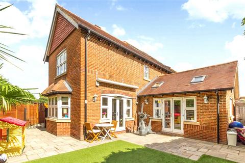Watford Heath, Oxhey Village, Watford, Hertfordshire, WD19