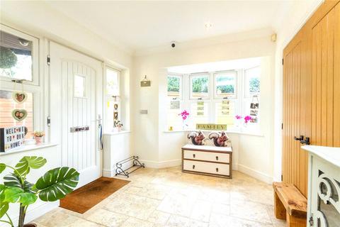 undefined, Watford Heath, Oxhey Village, Watford, Hertfordshire, WD19