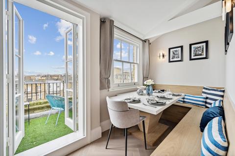 3 bedroom apartment for sale, Onslow Gardens, South Kensington, London, SW7