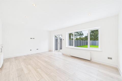 3 bedroom link detached house for sale, Jerrymoor Hill, Finchampstead, Wokingham, Berkshire, RG40