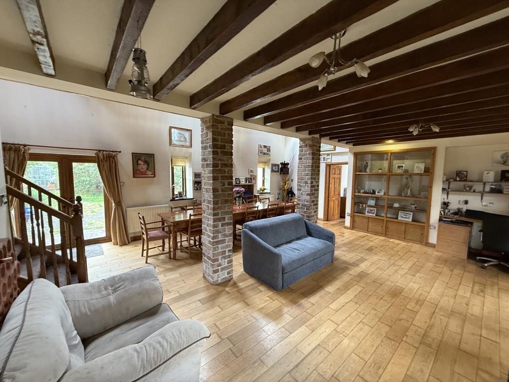 Open Plan Lounge/Dining Room