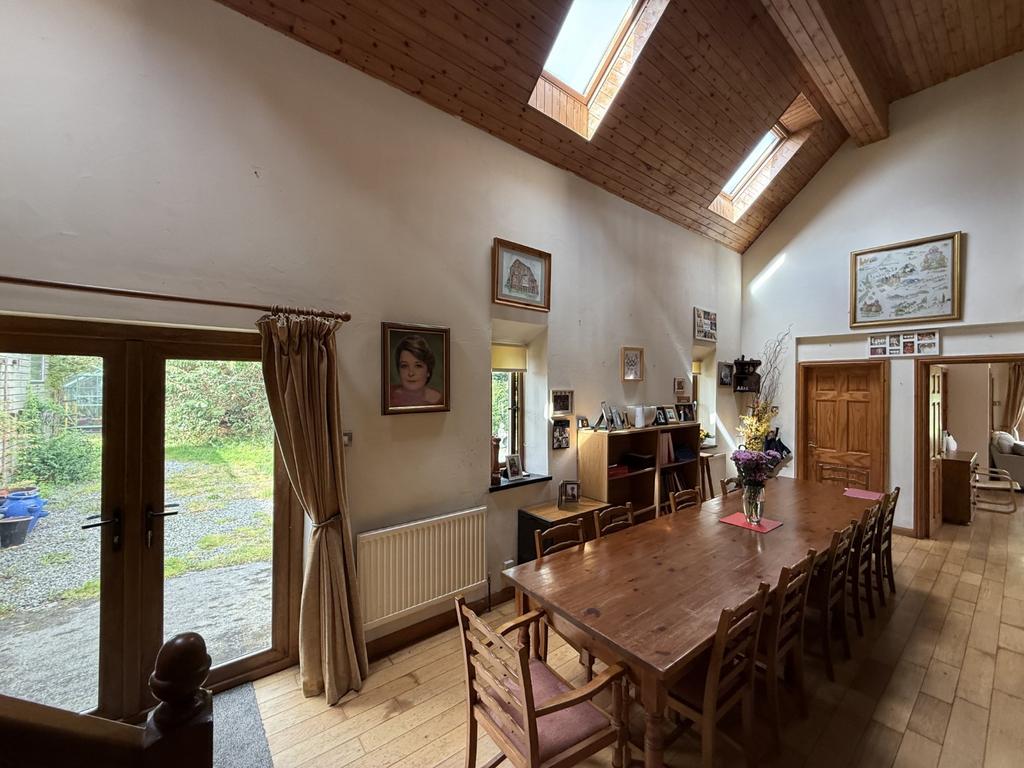 Open Plan Lounge/Dining Room
